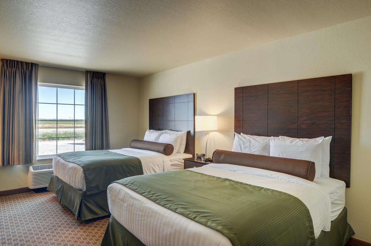 Cobblestone Inn & Suites - Oberlin Bagian luar foto
